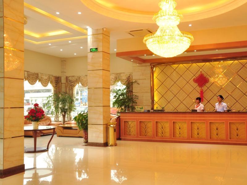 Greentree Inn Zhejiang Taizhou Tiantai Bus Station Express Hotel Εξωτερικό φωτογραφία